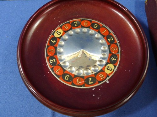 Ancien jeu boule en - ancien, la