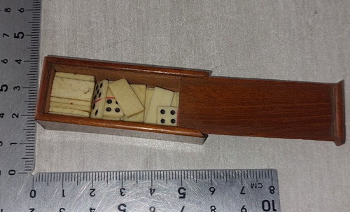 Ancien jeu domino - ancien, miniature